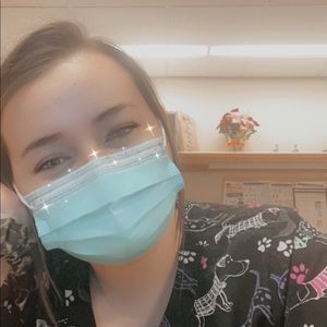 Meet your Posher, Amber